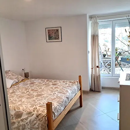 Aqui Siem Ben Apartment Sète